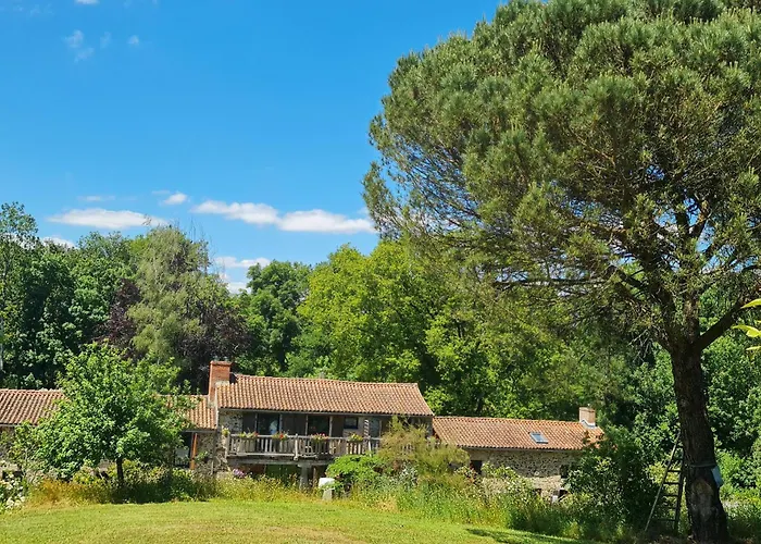 Gîte et Chambres d'Hôtes du Petit Moulin
